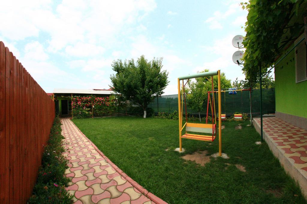 Отель Casa Nelu Pescaru Махмудия Экстерьер фото