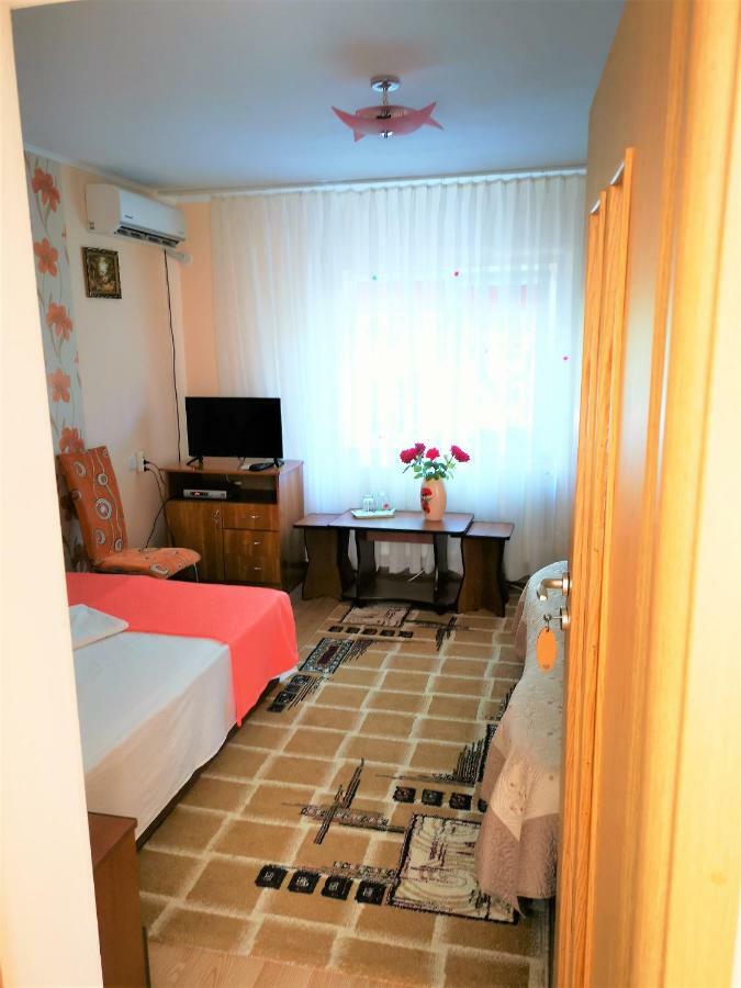 Отель Casa Nelu Pescaru Махмудия Экстерьер фото