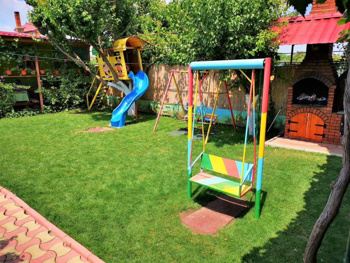 Отель Casa Nelu Pescaru Махмудия Экстерьер фото
